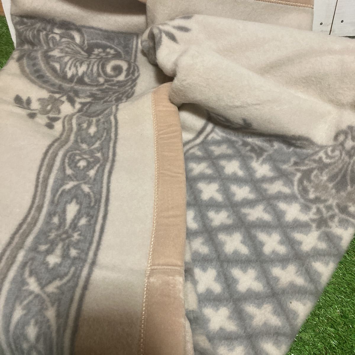 ニッケ毛布 ウール毛布 純毛 毛100％ カシミヤ入り 140x200cm｜Yahoo