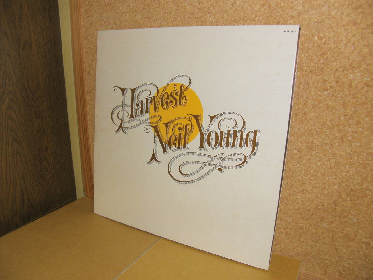 【大得価，セール】 Neil Young / Harvest 1972年作品 ハーヴェスト / ニール ヤング 名盤 見開きジャケット(Neil Young)｜売買されたオークション情報、yahooの商品情報をアーカイブ公開 - オークファン N