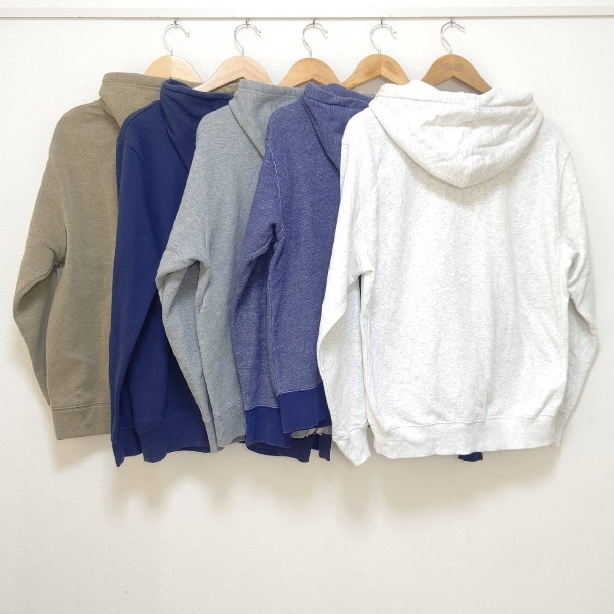 お得 まとめ売り スウェット パーカー 5着 セット ユニクロ Uniqlo Gu ジーユー Disney Vansport カジュアル プリント サイズl Swp43jq Lサイズ 売買されたオークション情報 Yahooの商品情報をアーカイブ公開 オークファン Aucfan Com
