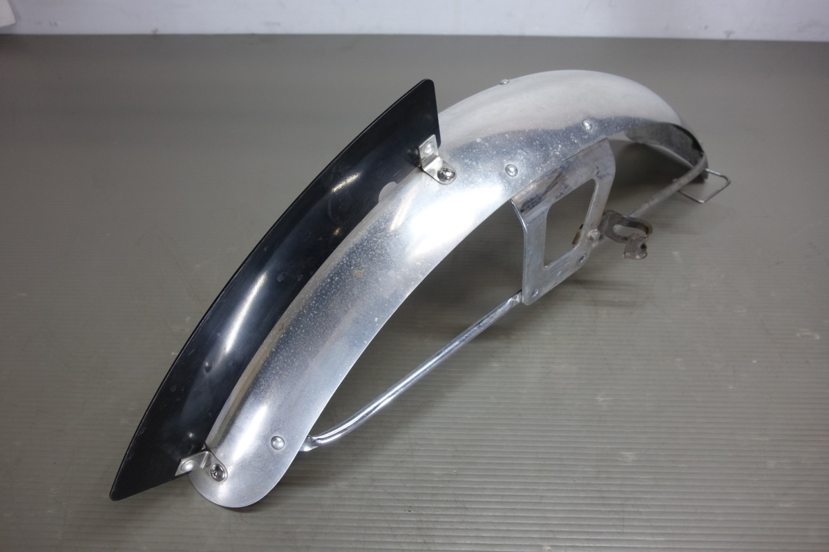 クラブマン フロントフェンダー アルミ WM？ GB250 MC10 ホンダ 外し 