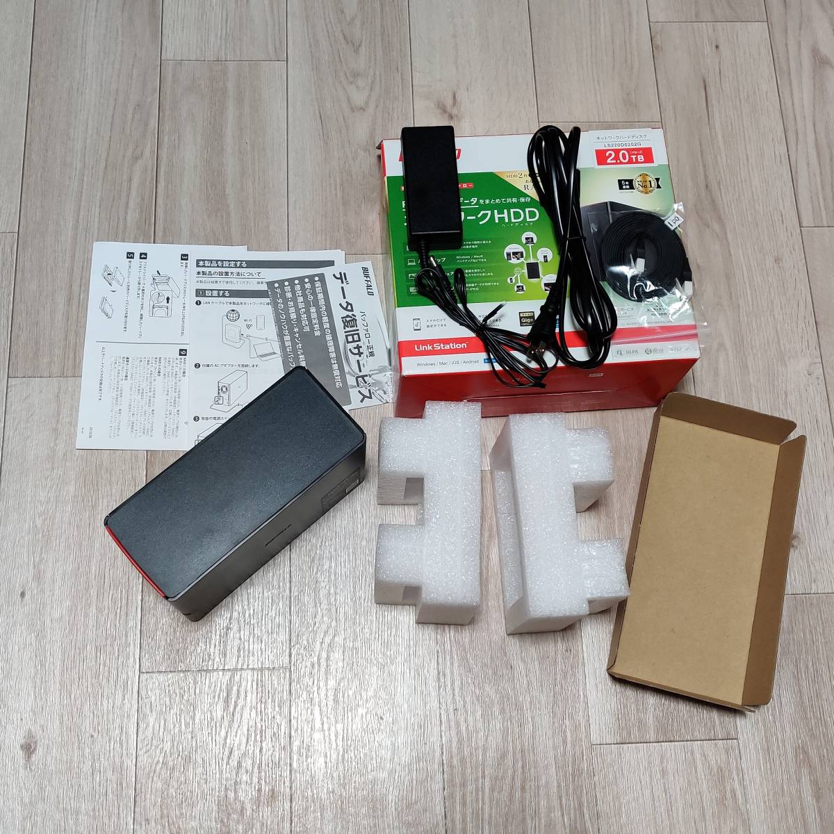 C325DE BUFFALO LinkStation LS220D0202G NAS HDD1TB×2台＝2TB 本体の 