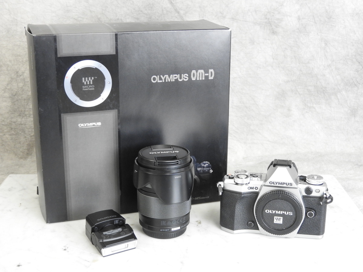【送料無料，限定SALE】 OLYMPUS OM-D E-M5II MarkII 14-150mm 1:4-5.6 レンズセット(オリンパス)｜売買されたオークション情報、yahooの商品情報をアーカイブ公開 - オークファン オリンパス