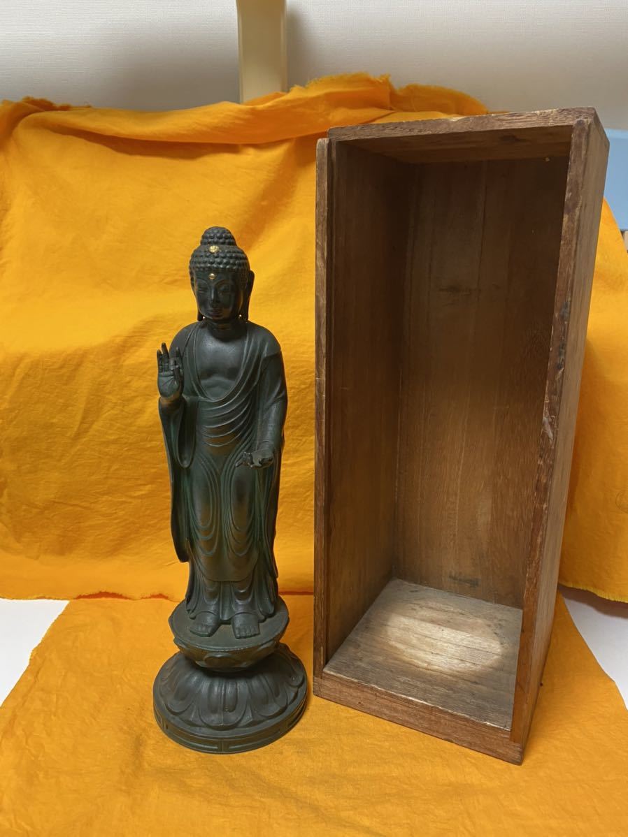文化遺産オンライン 卍時代物 И銅製 『如来坐像』 明代?約5kg 仏像