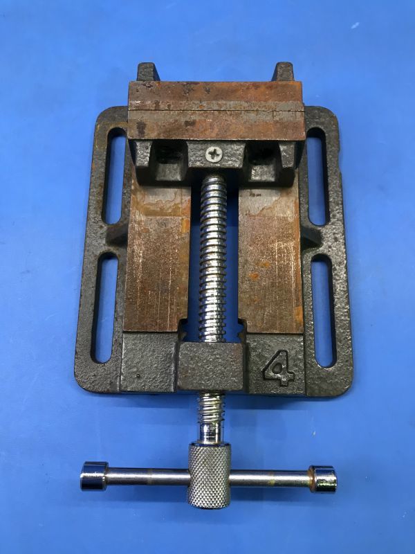 【激安大特価，SALE】 万力 バイス 固定工具 現場作業 大工道具 最大98mm 60(バイス、クランプ)｜売買されたオークション情報、yahooの商品情報をアーカイブ公開 - オークファン バイス、クランプ
