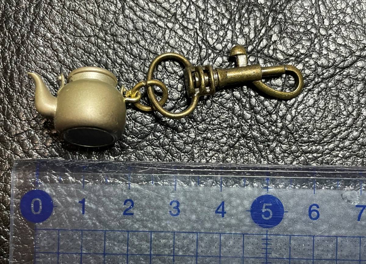 タイムスリップグリコ　やかん！！自作キーホルダー！！送料無料！！グリコ　鉄人　レトロ　昭和_4