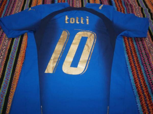 ドイツW杯優勝モデル06-07Hイタリア代表半袖フォーム#10トッティ