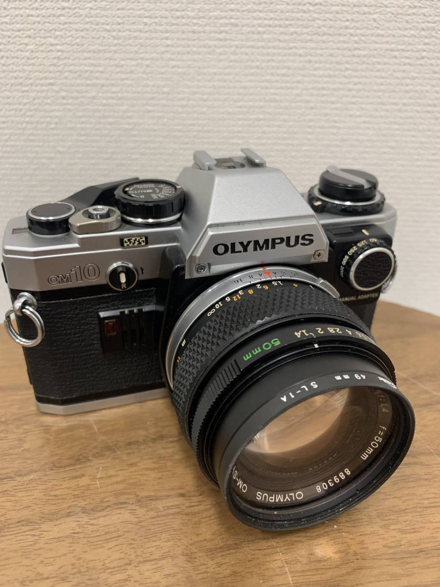 1716□フィルム カメラ OLMPUS オリンパス OM10 レンズ 1：1.4 50mm