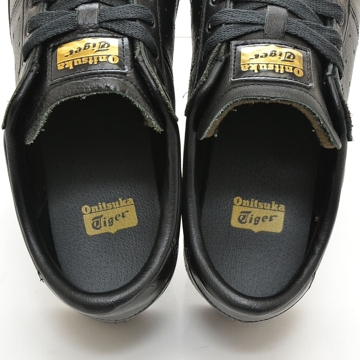 △425761 Onitsuka Tiger オニツカタイガー asics アシックス