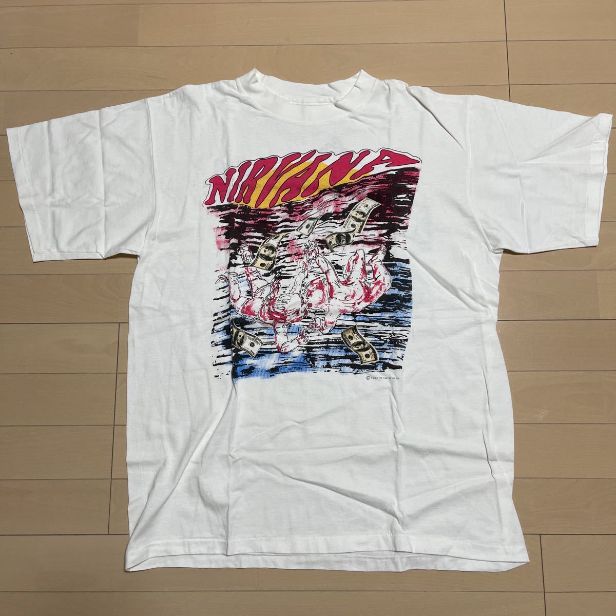  Tシャツ nirvana ニルヴァーナ カートコバーン(Tシャツ)｜売買されたオークション情報、yahooの商品情報をアーカイブ公開 - オークファン Tシャツ