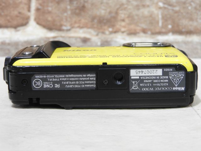 限定セール 1円～ 中古 Nikon COOLPIX W300 イエロー ニコン クールピクス コンパクトデジタルカメラ