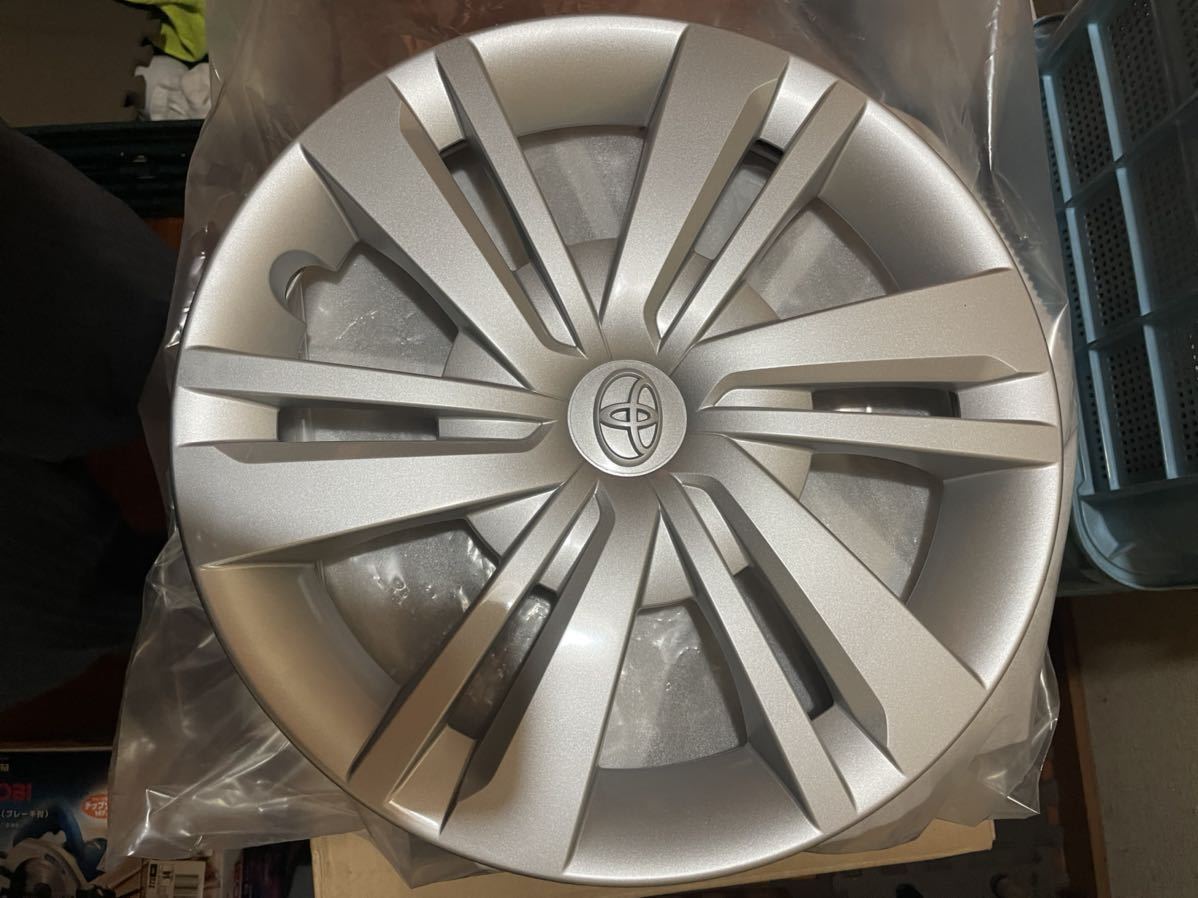 ルーミー 純正 トヨタ 14インチ 14×5J 4H PCD100 +35 ・ BS 24年製 165&frasl;65R14 「ルーミー ホイールキャップ スチールホイール スチールホイールタイヤ