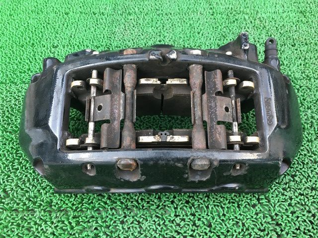 ☆USF40 レクサス LS460 純正 ブレンボ フロント キャリパー 左右