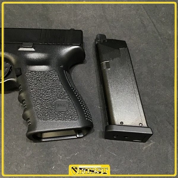 8710】美品 東京マルイ製 GLOCK19 3rd Generation ガスブローバック G19 グロック19