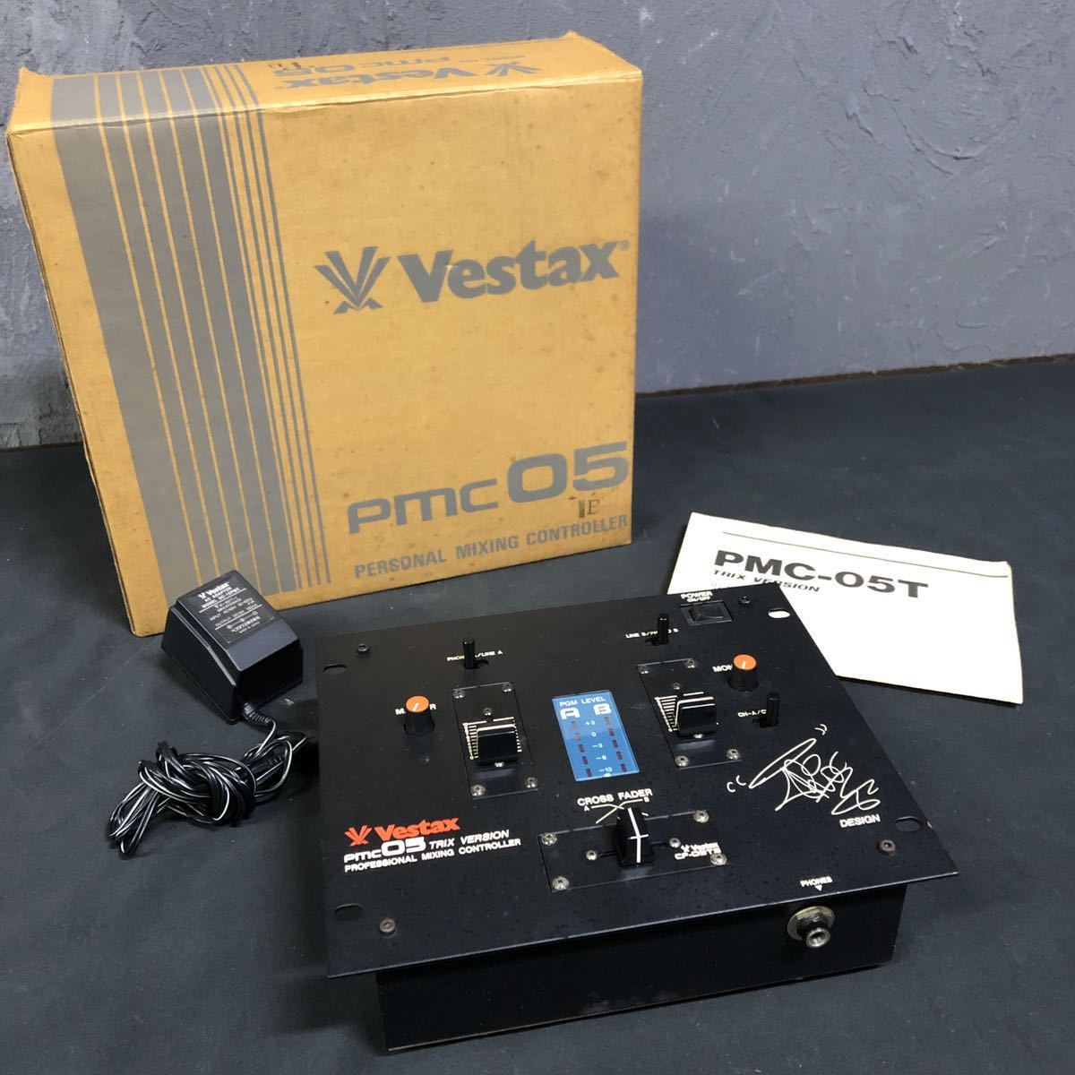 Vestax PMC 17A DJミキサー ☆箱、説明書、アダプター付 商品の説明