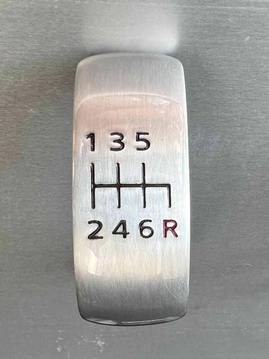 BNR34 シフトノブ パンチングレザー 鏡面加工 BNR34 シフトノブ パンチングレザー 鏡面加工