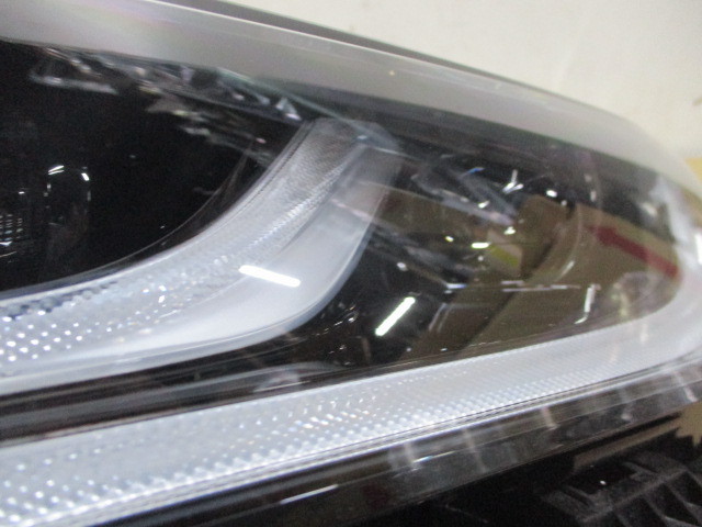 ハリアー 80系 純正 左ヘッドライト LED KOITO 48-233 ハリアー 80系