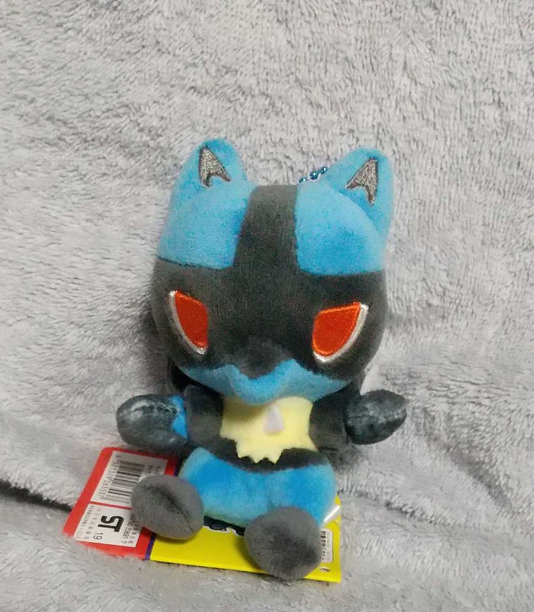 ルカリオ　ポケモン　petit マスコット　ポケモンセンター 新品 ポケモンセンター ぬいぐるみ ポケモンドールズ もっちり
