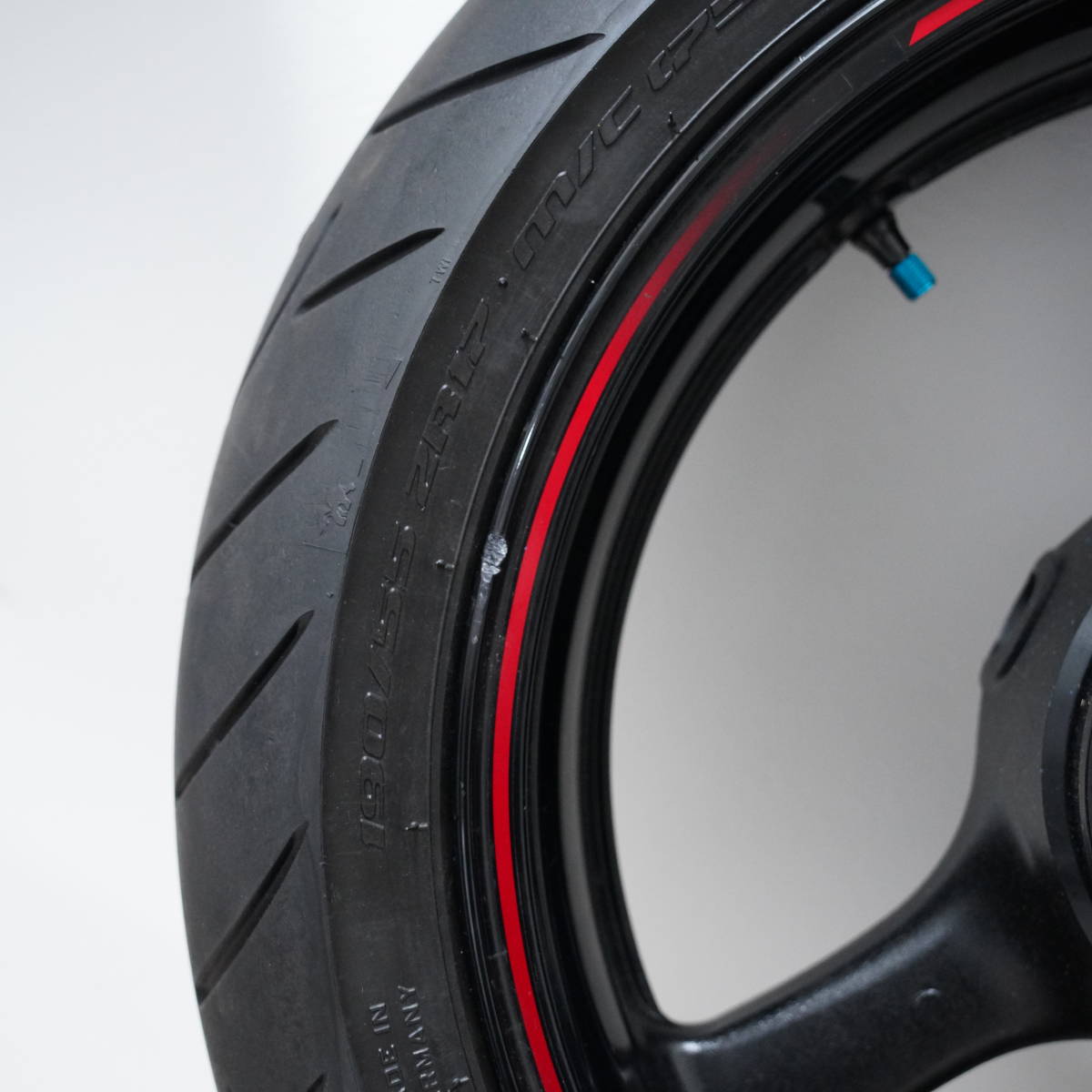 ZX-10R 純正 2012年 リア 純正 ホイール 2014年 タイヤ 2011-2020 