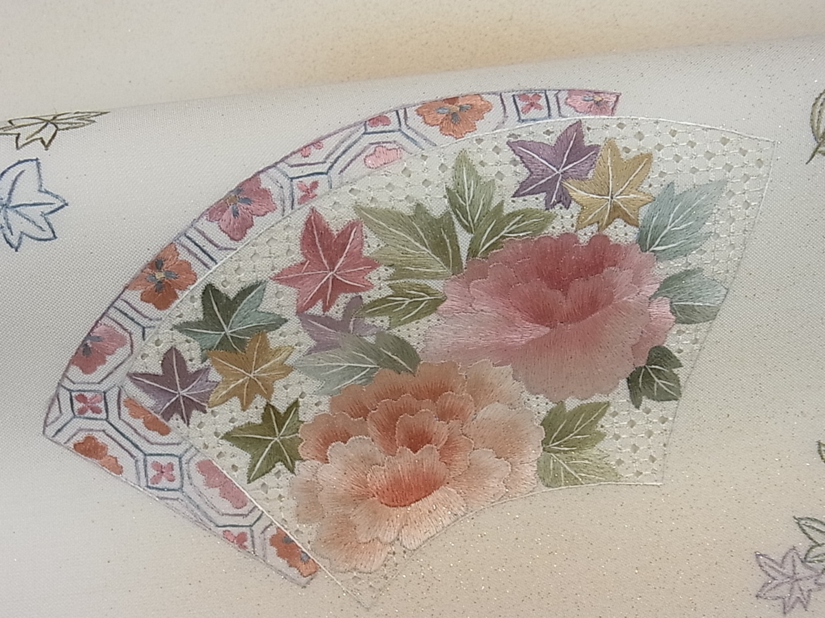 平和屋着物■太鼓柄袋帯　総刺繍　スワトウ刺繍　地紙重ね牡丹楓文　金彩　逸品　ku1596 総刺繍 正絹 太鼓柄袋帯 総絞り 流水花文 DABC3669az
