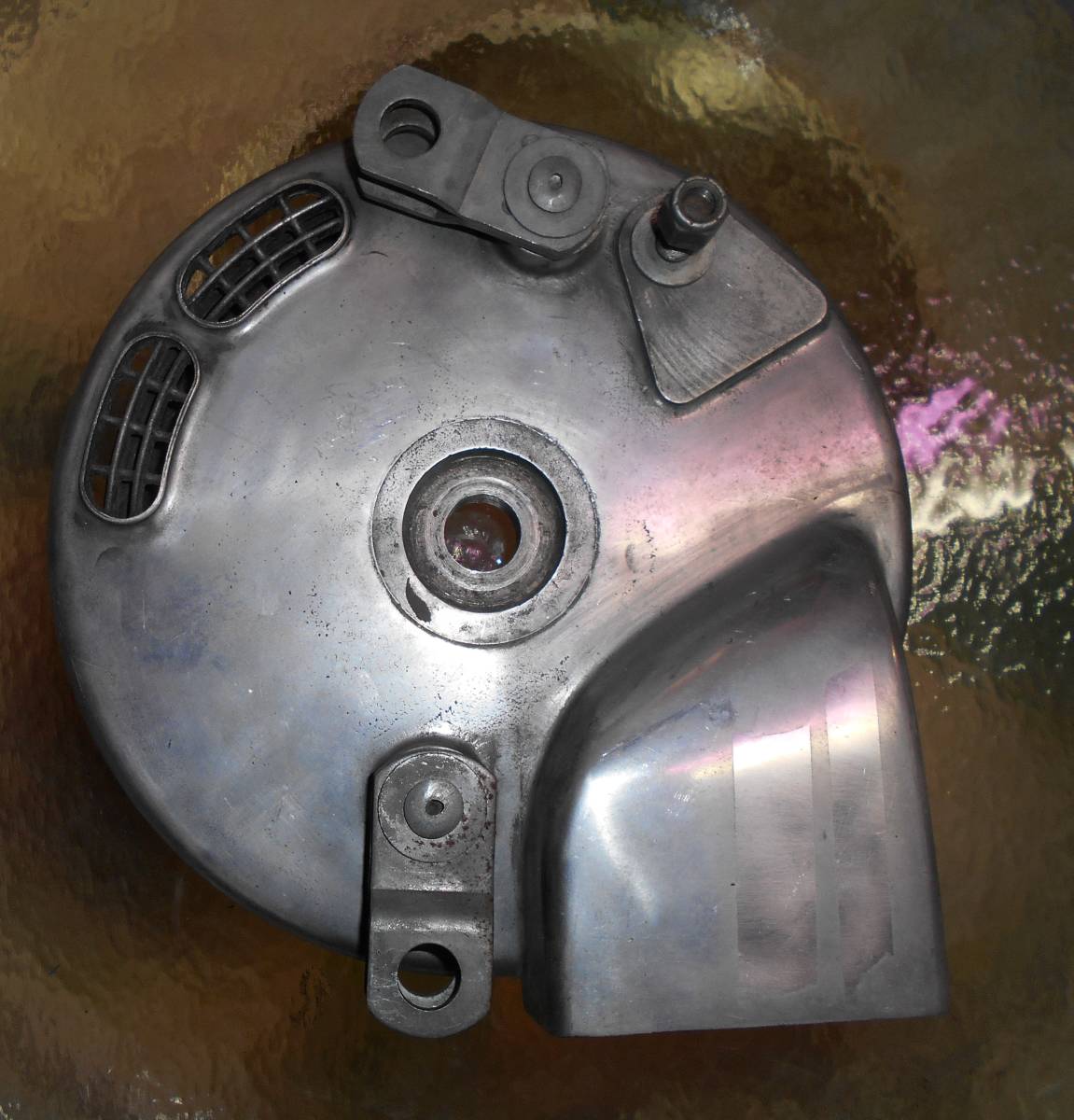 BSA、B50、コニカルハブ、B25、トライアンフ、T120、TR6、A65、1970年代、ヴィンテージ、希少、中古品、オイルインフレーム