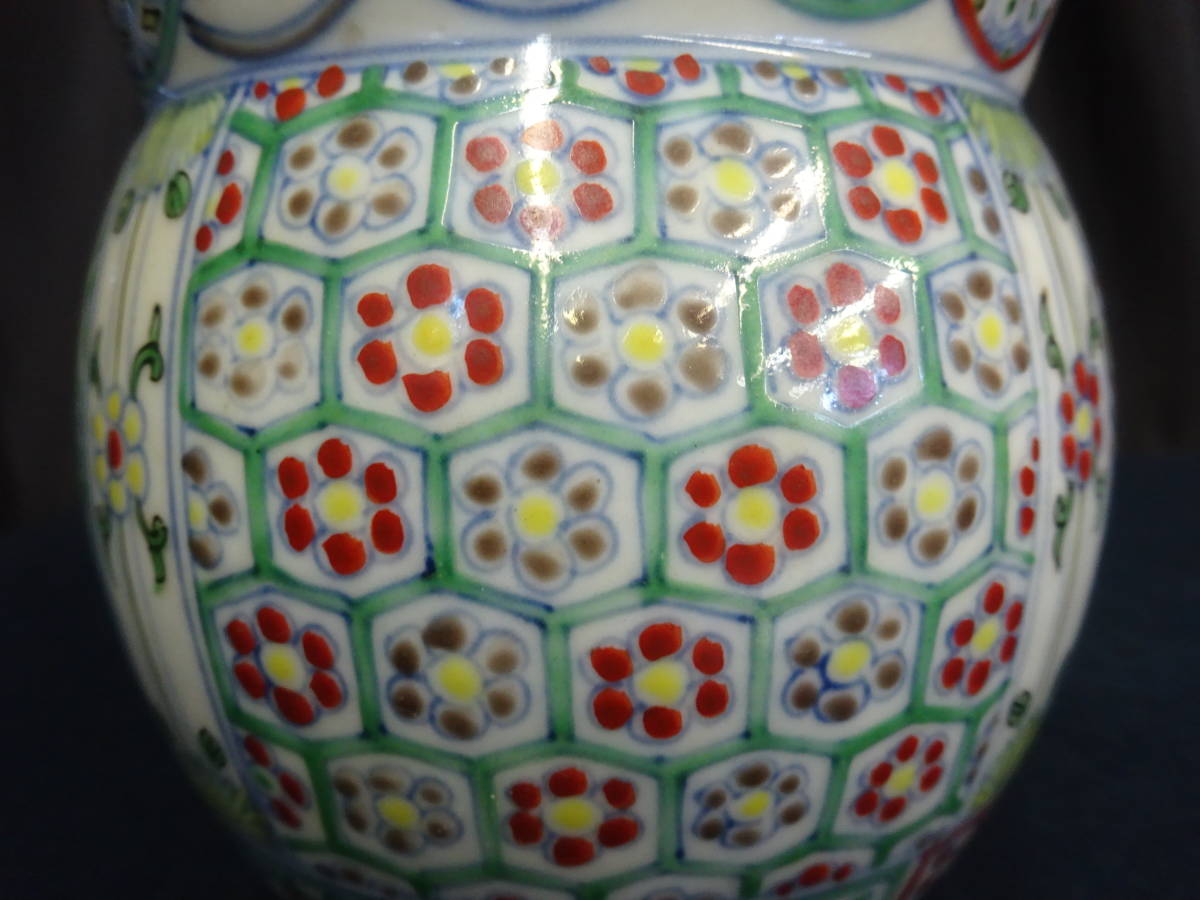 古伊万里 色絵 半菊に紗綾形紋 丸に花の図 りん茶碗 E884AS-fbpt - | 生活骨董と古布の 草花亀甲模様 成化年製文 蓋付茶碗 古伊万里丸紋の通販 冨貴長春 仁清色絵梅花文水指 古美術品専門サイト
