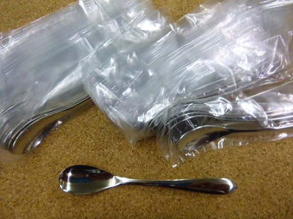 燕三条発☆激安18-8ステンレス製　コーヒスプーン60本(#104)_1