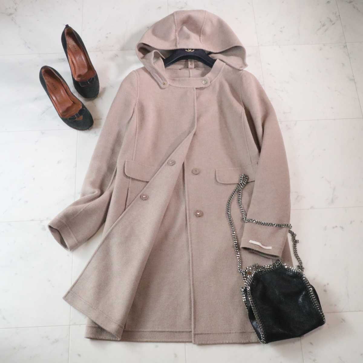送料無料，本物保証 マックスマーラ Max Mara ラムヴァージンウール&アンゴラ 2way ダブルフェイス フーデットコート アウター size 44(コート)｜売買されたオークション情報、yahooの商品情報をアーカイブ公開 - コート