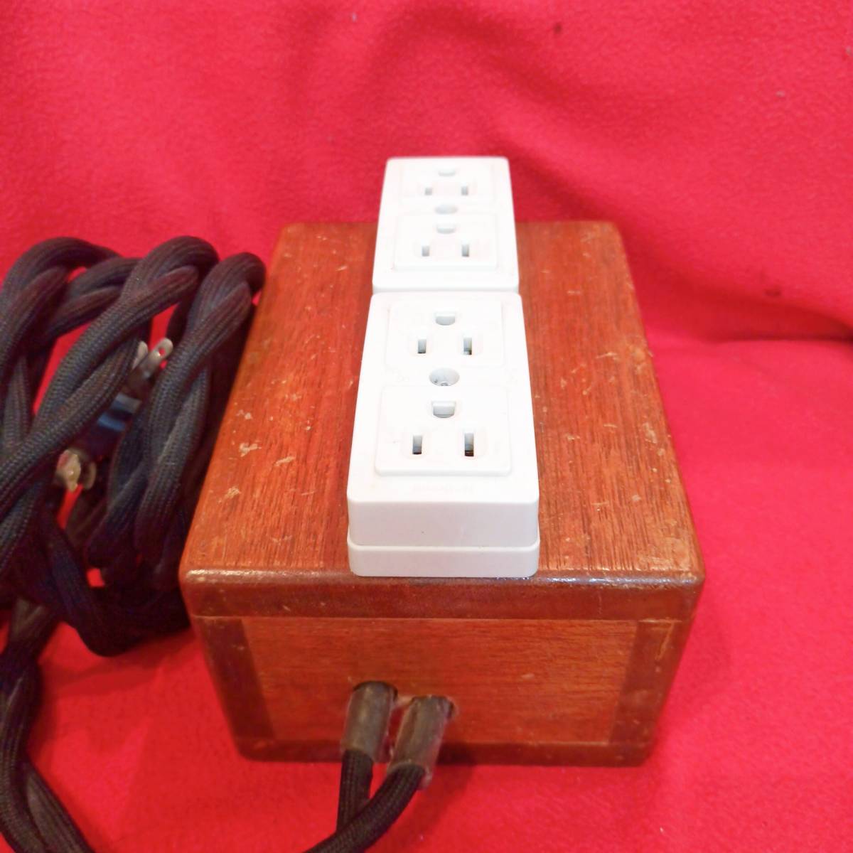 送料無料 オーディオFSK MG-V1 クリーン電源Box◎Accuphase CHORD CSE 