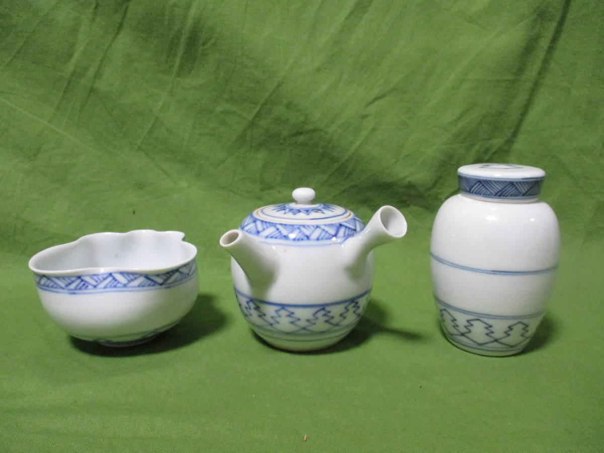 骨董 中陰三階菱の家紋入り茶器 14点 急須 湯冷 茶壺 香合 湯呑 武士 
