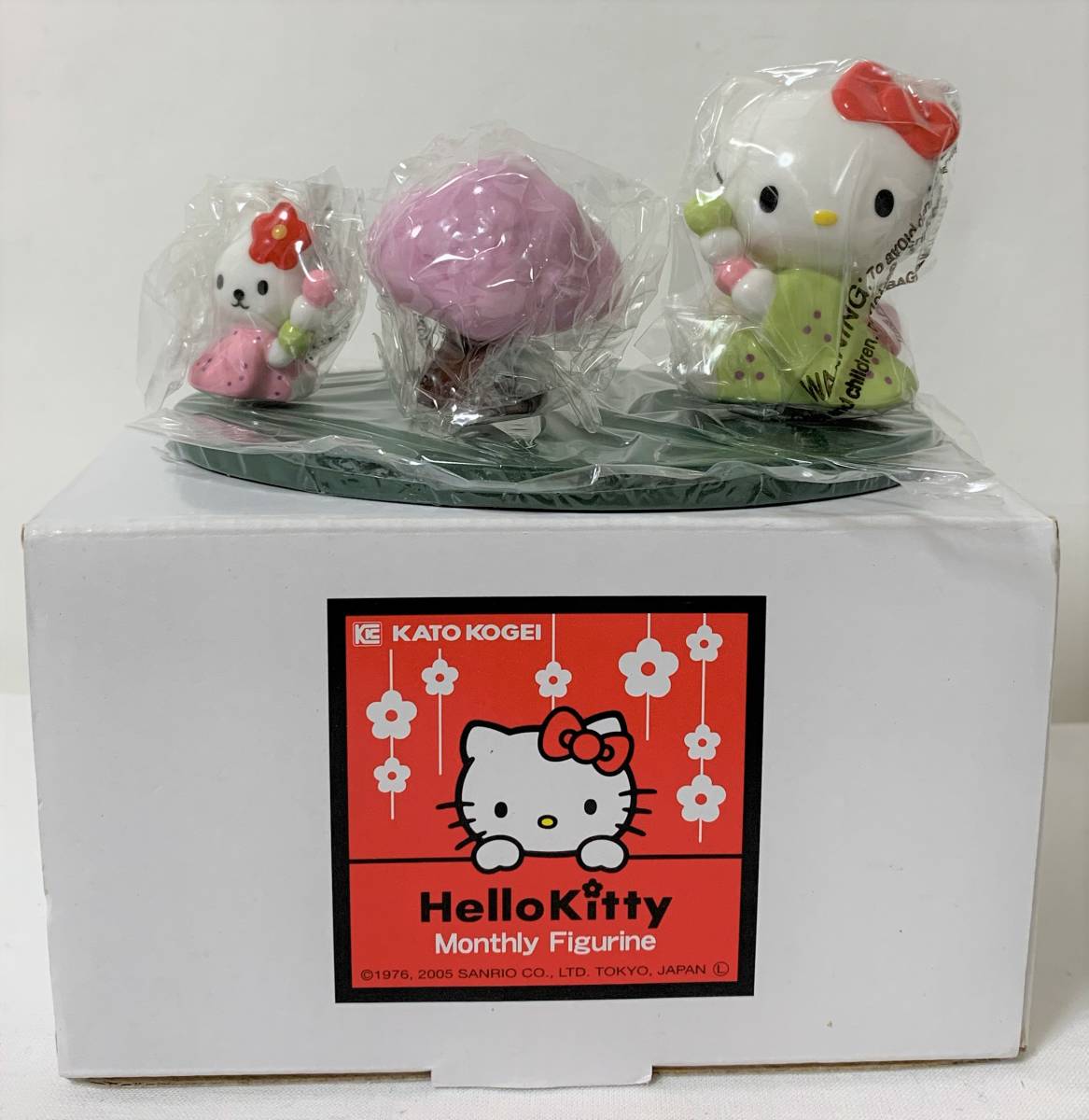 ハローキティ☆ キティマンスリーフィギュア