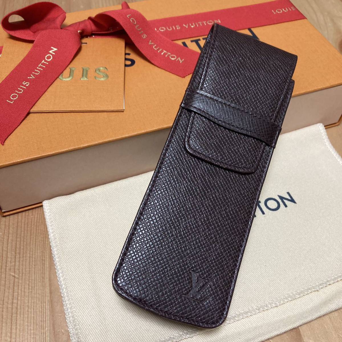 LOUIS VUITTON（ペンケース⁄筆箱）のフリマアイテム一覧