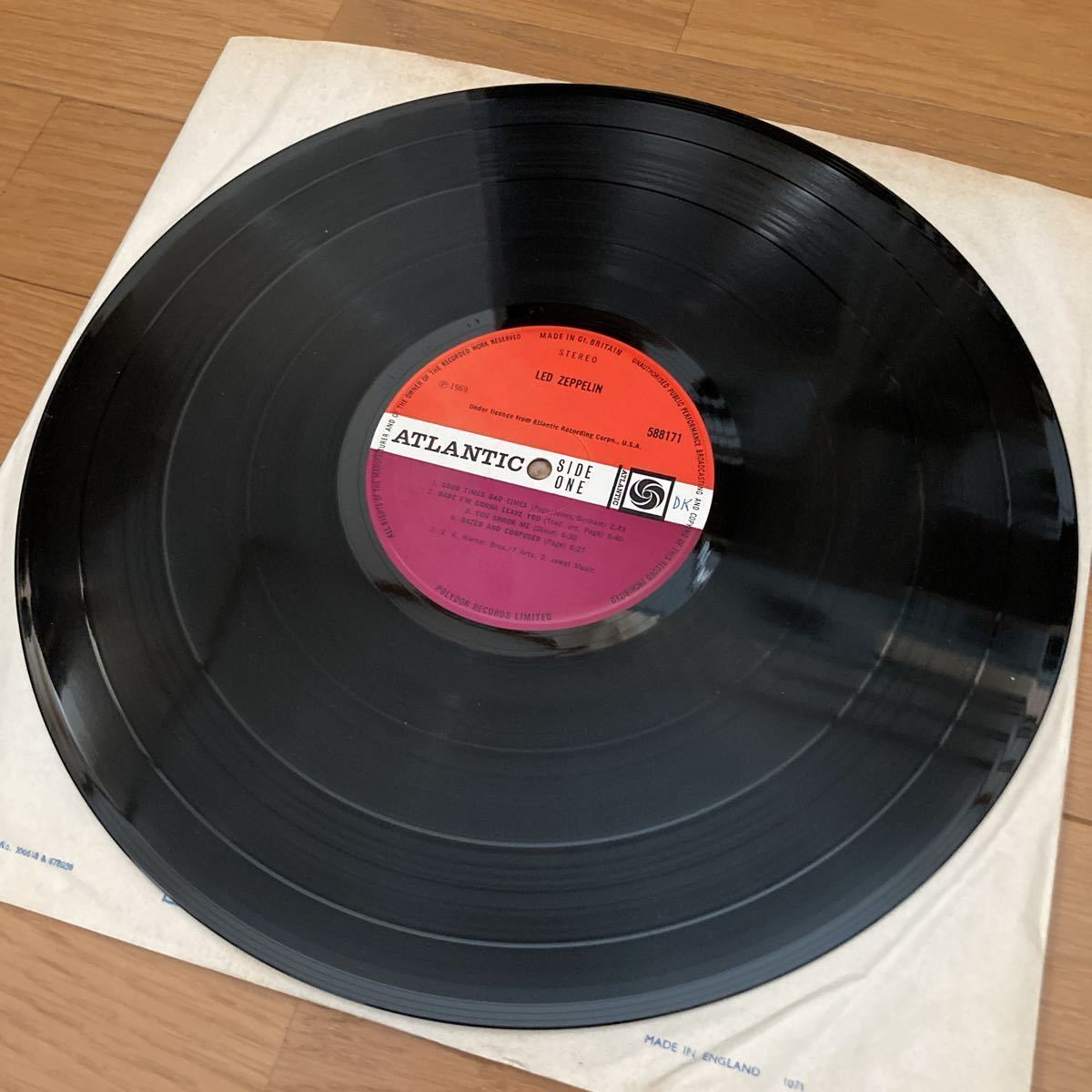 Led Zeppelin 1st 英国オリジナルステレオ盤 ZEPPELIN A1⁄B4マト