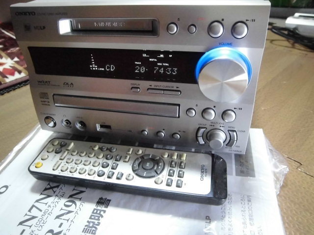 ONKYO FR-N9NX（S） CD/MDチューナーアンプ 来ら