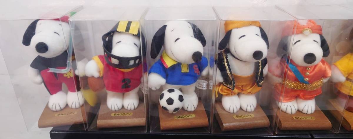 r0 未開封 SNOOPY ヌーピー ミニドールシリーズ 26個セット ぬいぐるみ 