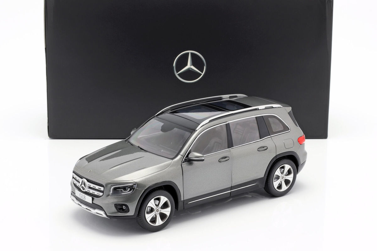 GLB Mercedes-Benz 1⁄18 1:18 model Z Mercedes : Diecast Model
