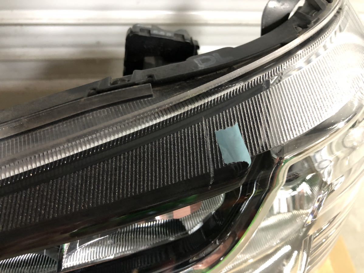 ダイハツ ハイゼットトラック S510P 左LEDヘッドライト 取付け部補修歴