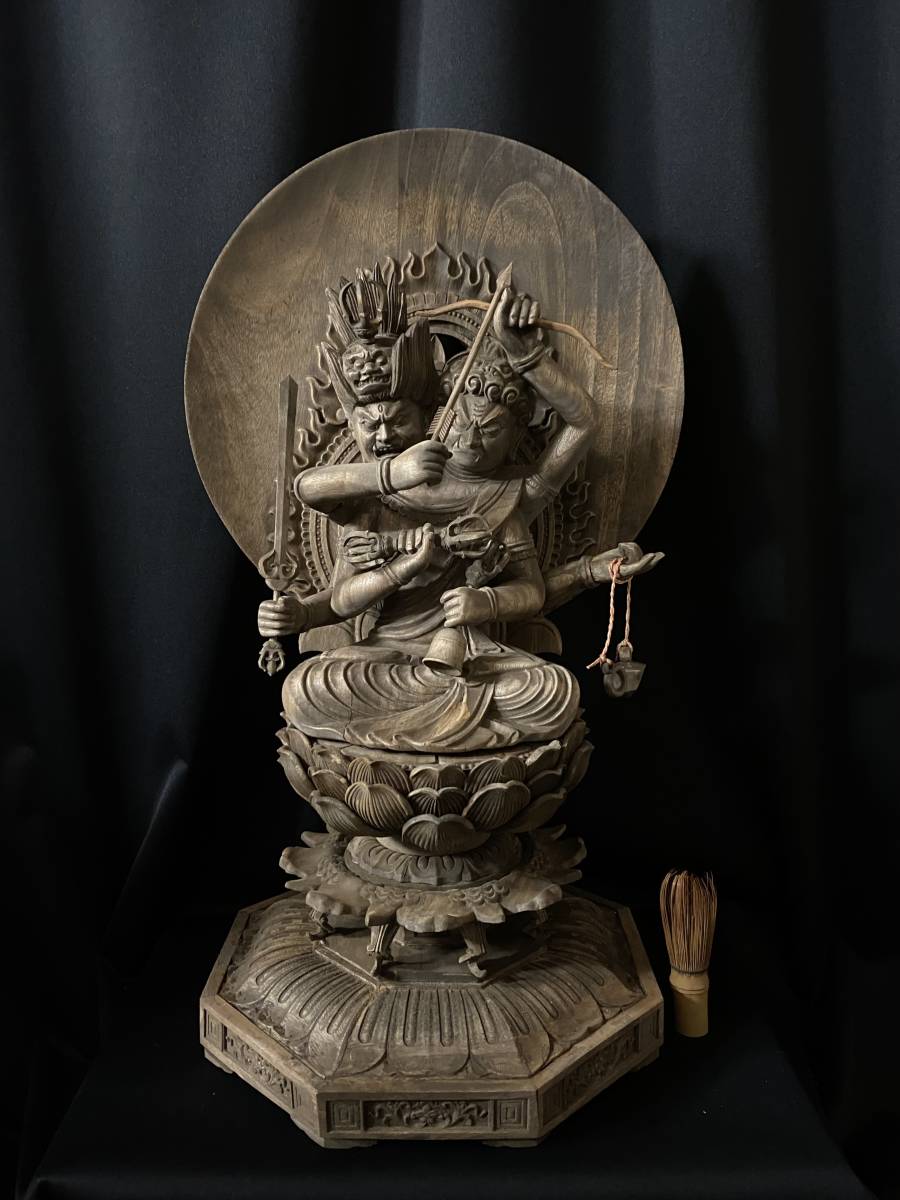 や*ん様 井波彫刻　特大型高91cm 　香樟材　時代彫刻　木彫仏教　十一面観音菩 仏教工芸品 総楠製 井波彫刻 一刀彫 極上彫 木彫仏像 九龍観音菩薩立像