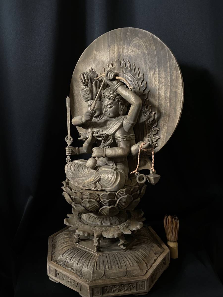 や*ん様 井波彫刻　仏教工芸品　総楠製　極上彫　木彫仏像　倶利伽羅不動明王座像 井波彫刻 大型高60cm 仏教工芸品 香樟材 古美術 時代彫刻 仏師 仕上げ