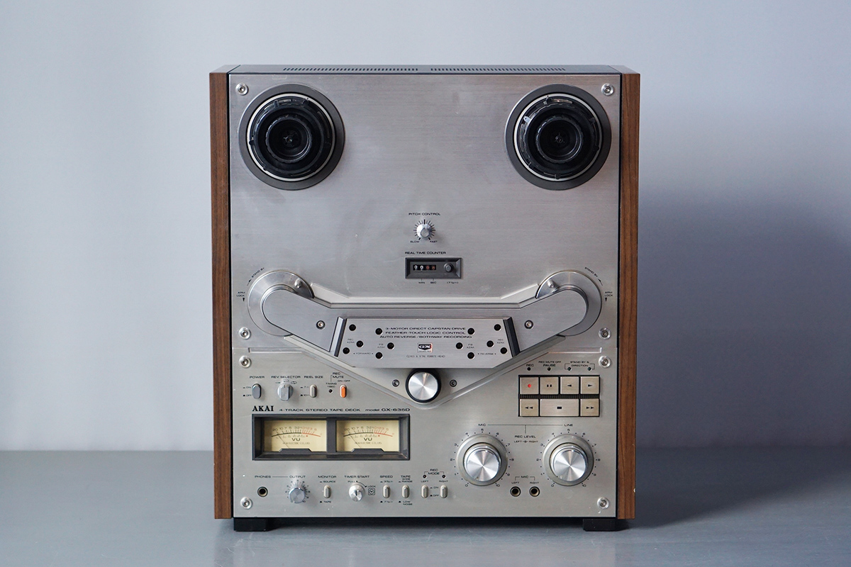 GX-635D AKAI オープンリールデッキ 4トラック 外観美品AKAI オープン 