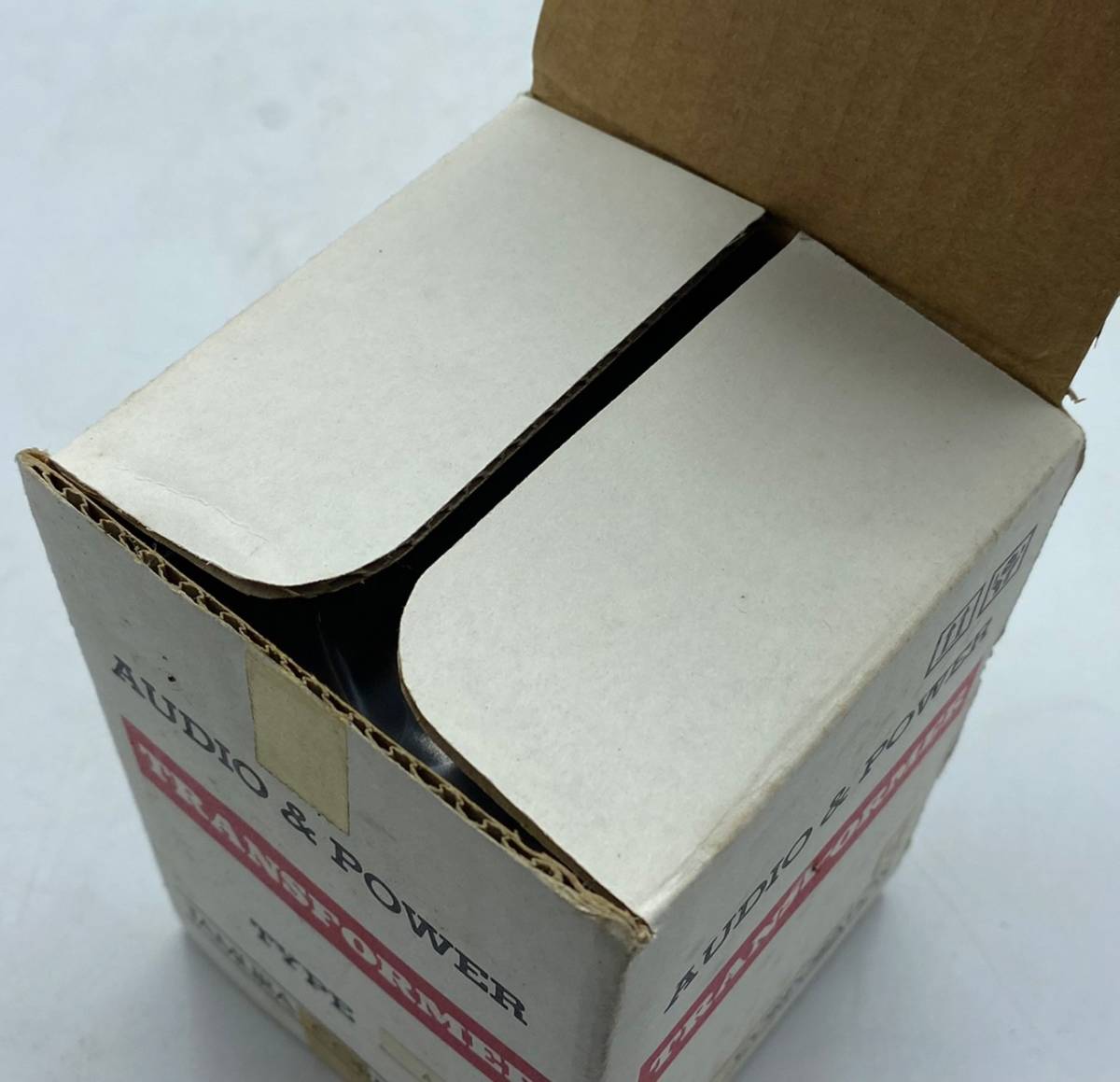 未使用　TAMURA　タムラ製作所　A-396　チェークトランス　コイル　5H-200mA　元箱　音響機器　1064ー1⑫ A-396 チョークトランス タムラ - ５H200mA 美品TAMURAトランスチョークトランス・A－396・5H200ｍA