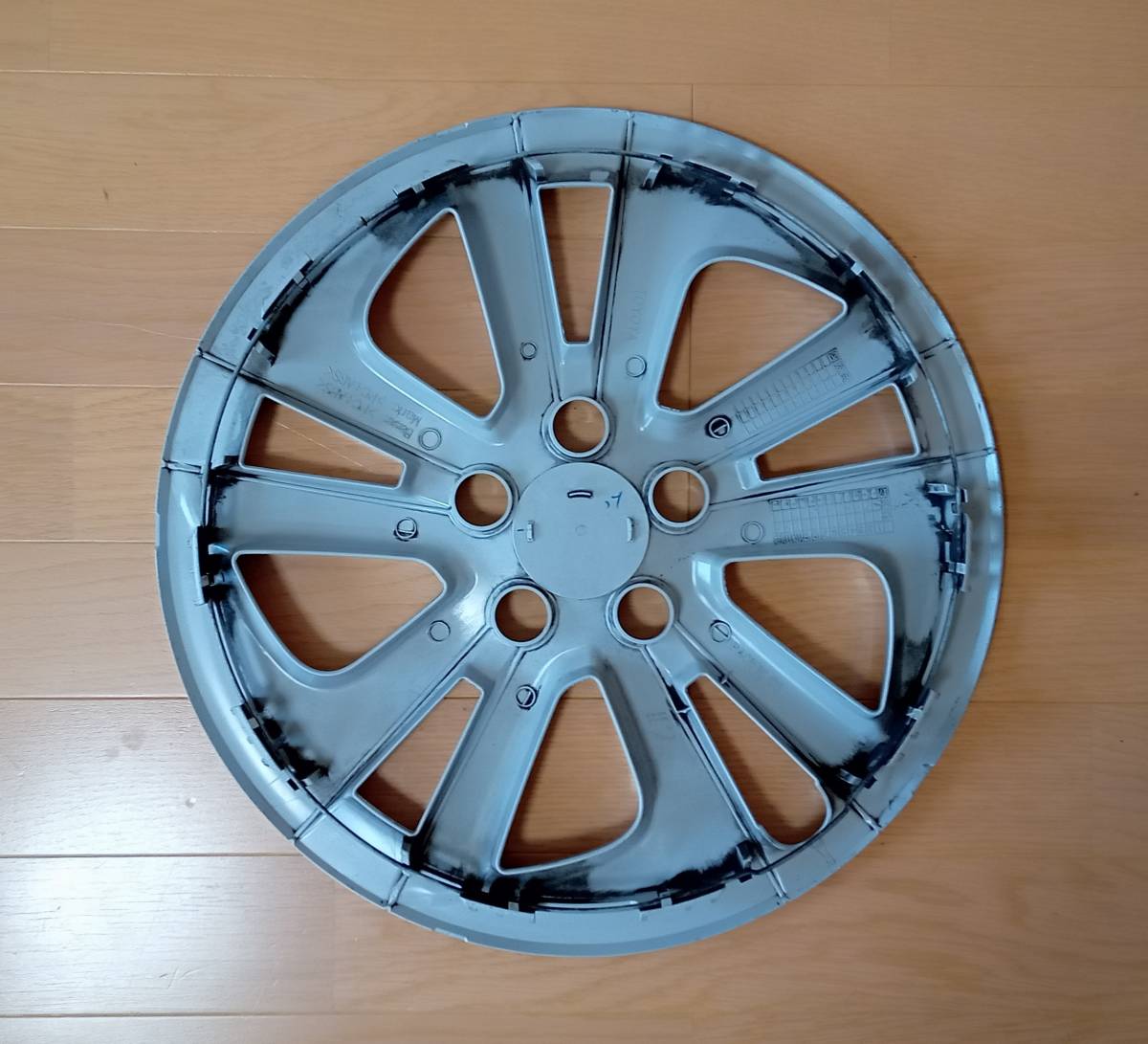 美品☆送料710円☆トヨタ プリウス 50 前期 純正 ホイールキャップ 1枚 