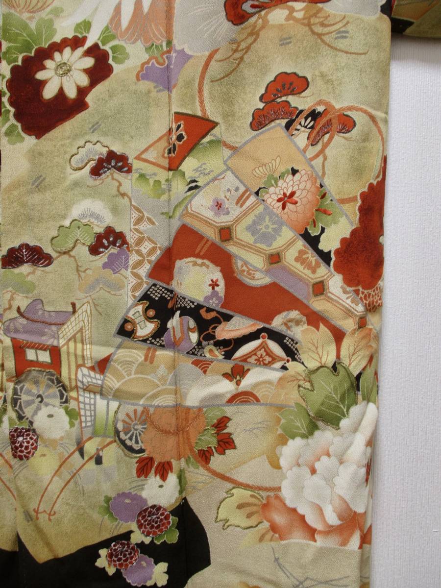 正絹 アンティーク 振袖 / 飛鶴 / 御所車 扇 / 松 菊 牡丹 / 身丈162cm