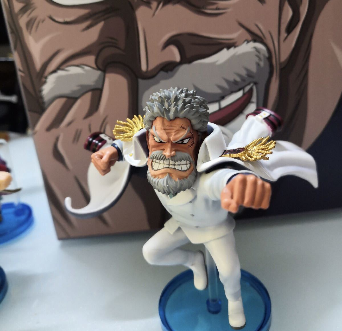 ○キ【国際発送】☆ フィギュア ワンピース ○ ガープ☆塗装済完成品 