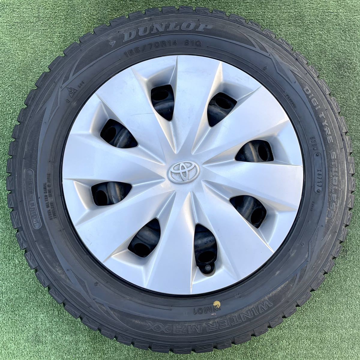 トヨタ 純正 14インチ 5J +39 100/4H☆スタッドレスタイヤ 165/70R14 4 