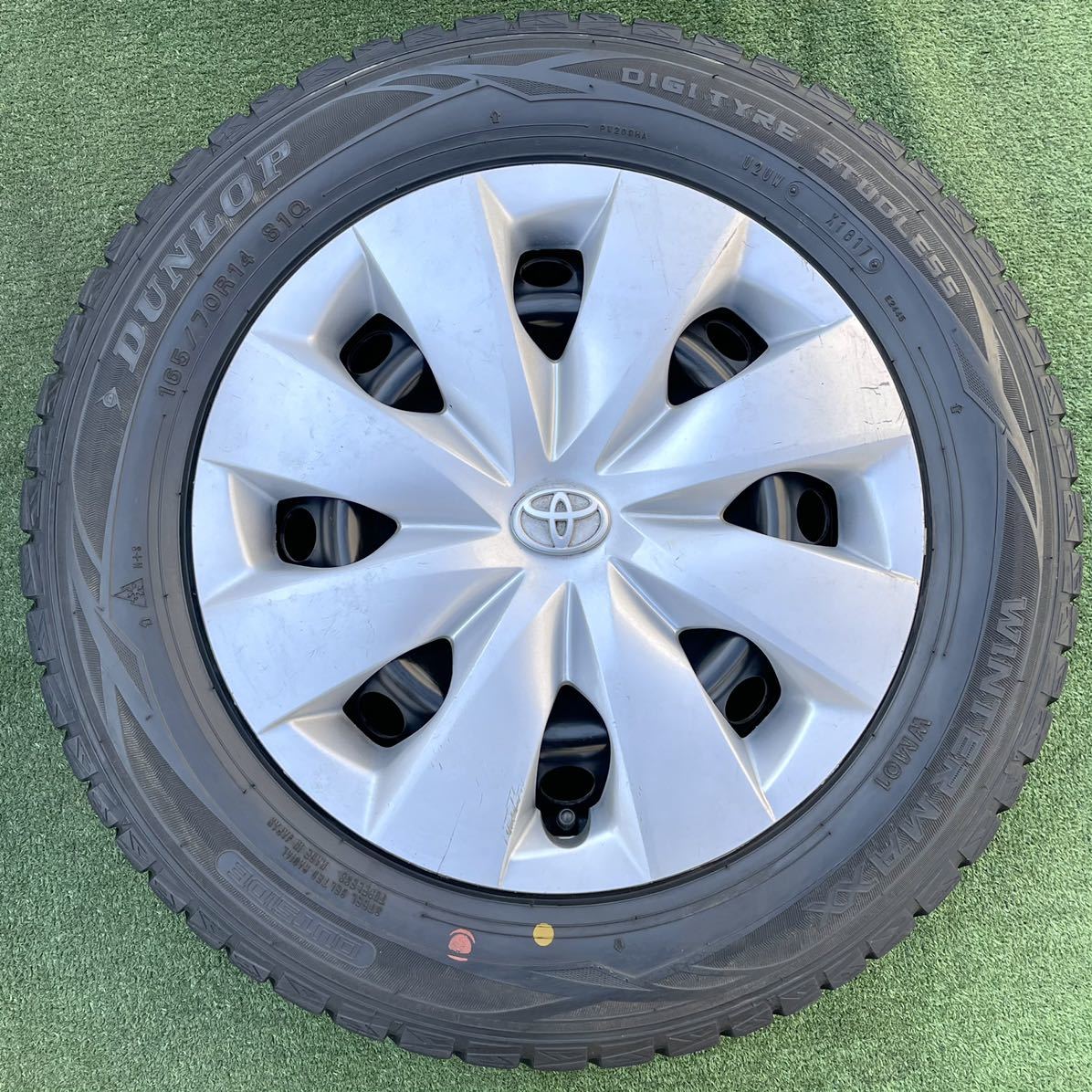 トヨタ 純正 14インチ 5J +39 100/4H☆スタッドレスタイヤ 165/70R14 4 