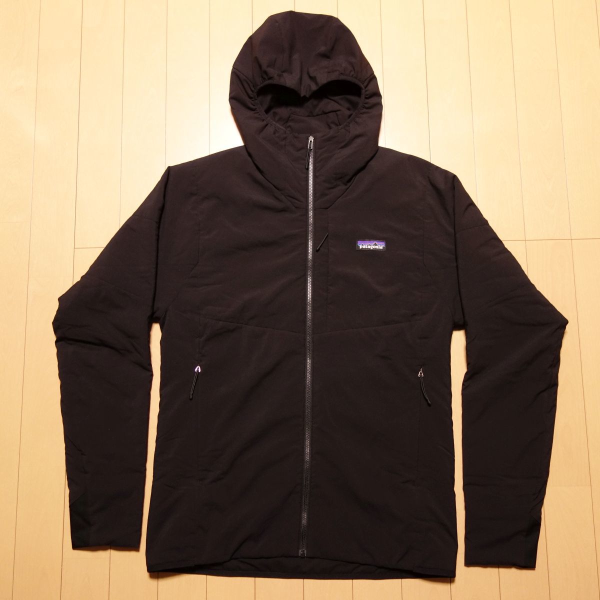 未使用・新品】パタゴニア patagonia メンズ ナノエア あどけな フーディ