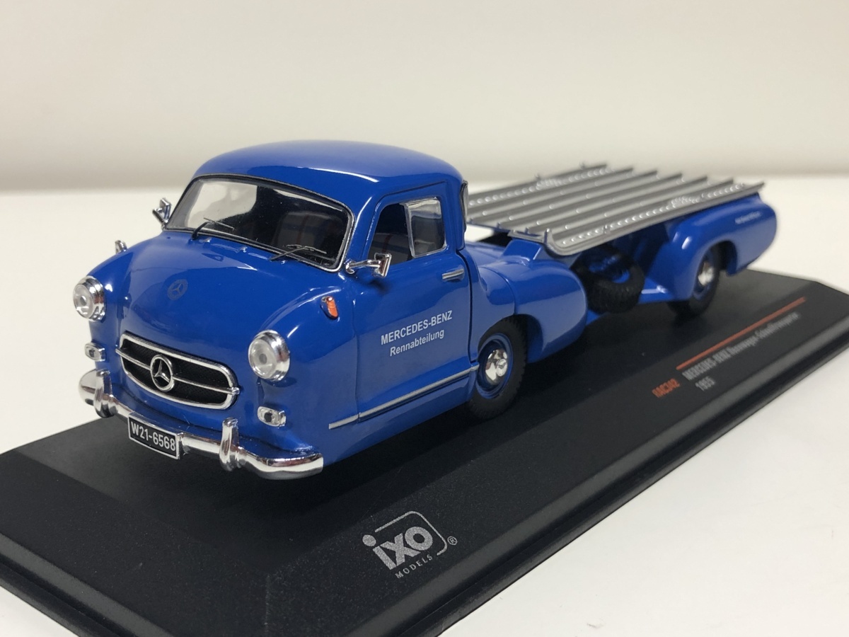 IXOメルセデスベンツ★トランスポーター★1/43 ixo 1/43 Mercedes Benz Race Car Transporter Blue Wonder メルセデス