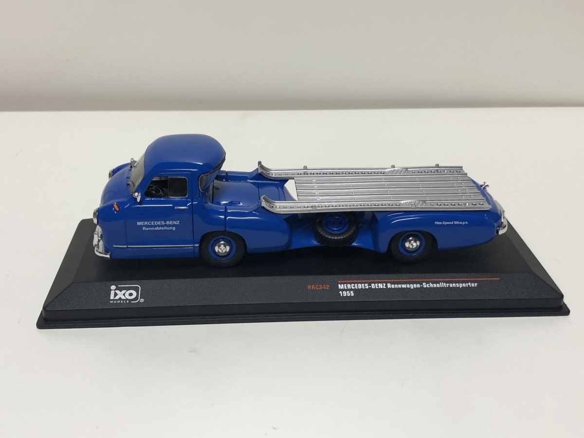 ixo 1/43 Mercedes Benz Race Car Transporter Blue Wonder メルセデス