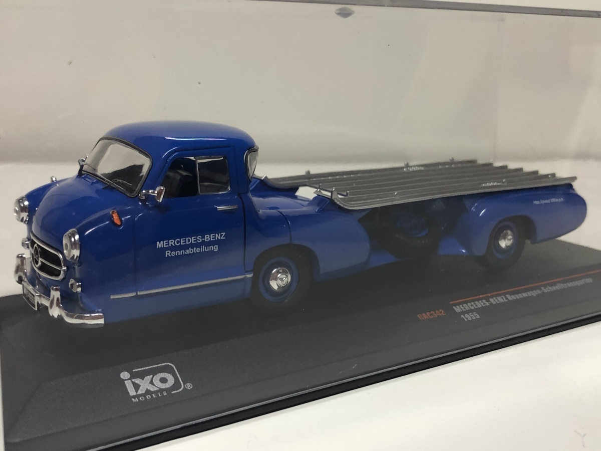 ixo 1/43 Mercedes Benz Race Car Transporter Blue Wonder メルセデス