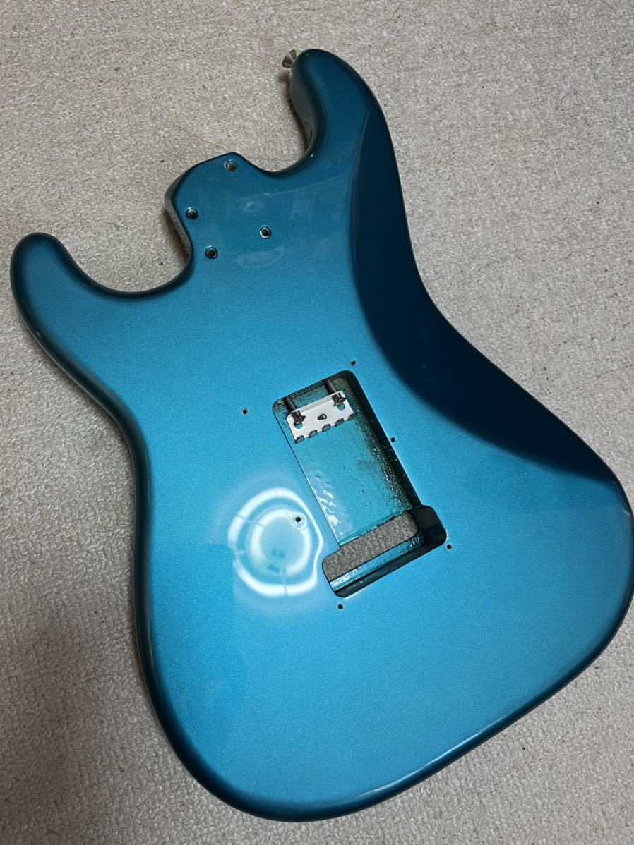Coolzのストラトタイプギターボディ フジゲン製 アルダー材 メタリック 